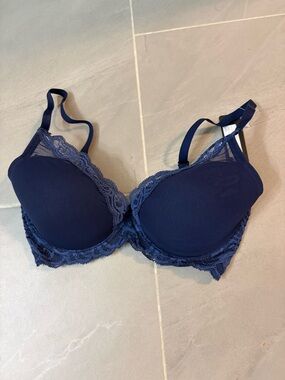 Natori Deep Navy Lace Trim Underwire Bra
